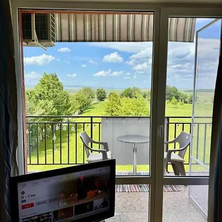 Quiet With A View! *